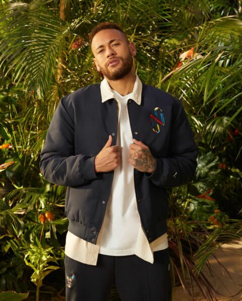 Production for the collaboration between Puma and Neymar shot in the studio.