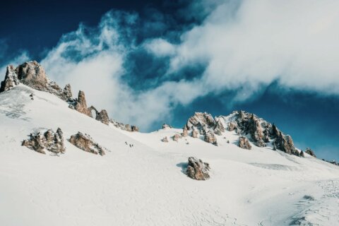Snow-covered Alpine peaks – shooting locations in the French Alps